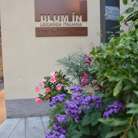 Bed & Breakfast Blum In *